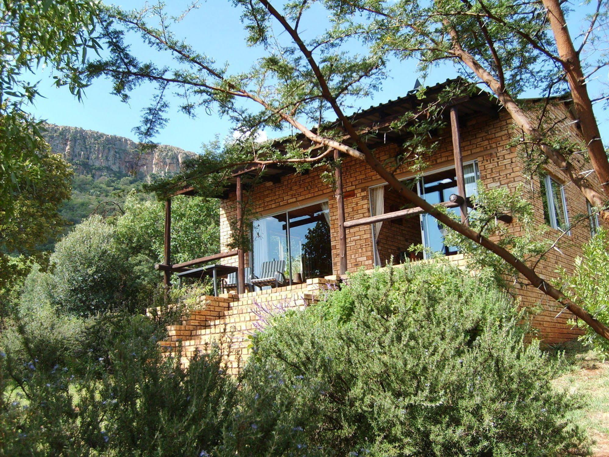 Thirsty Falls Cc Maanhaarrand Exterior photo